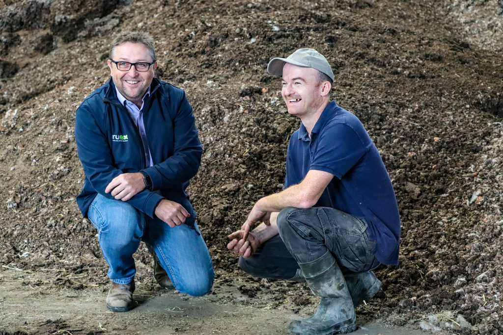 Award winning technology to dry out chicken litter with Pruex bacteria